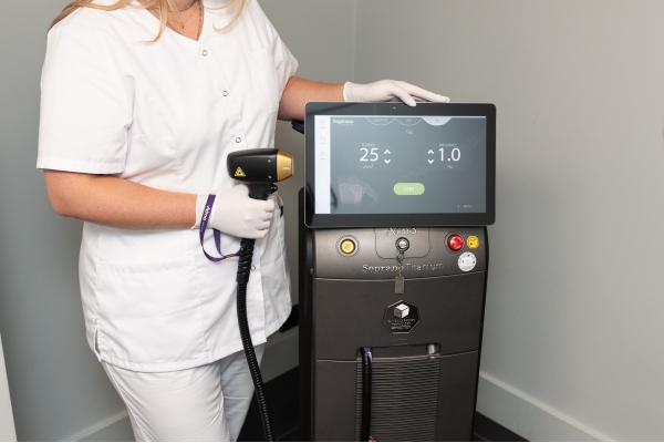 Soprano Titanium laser